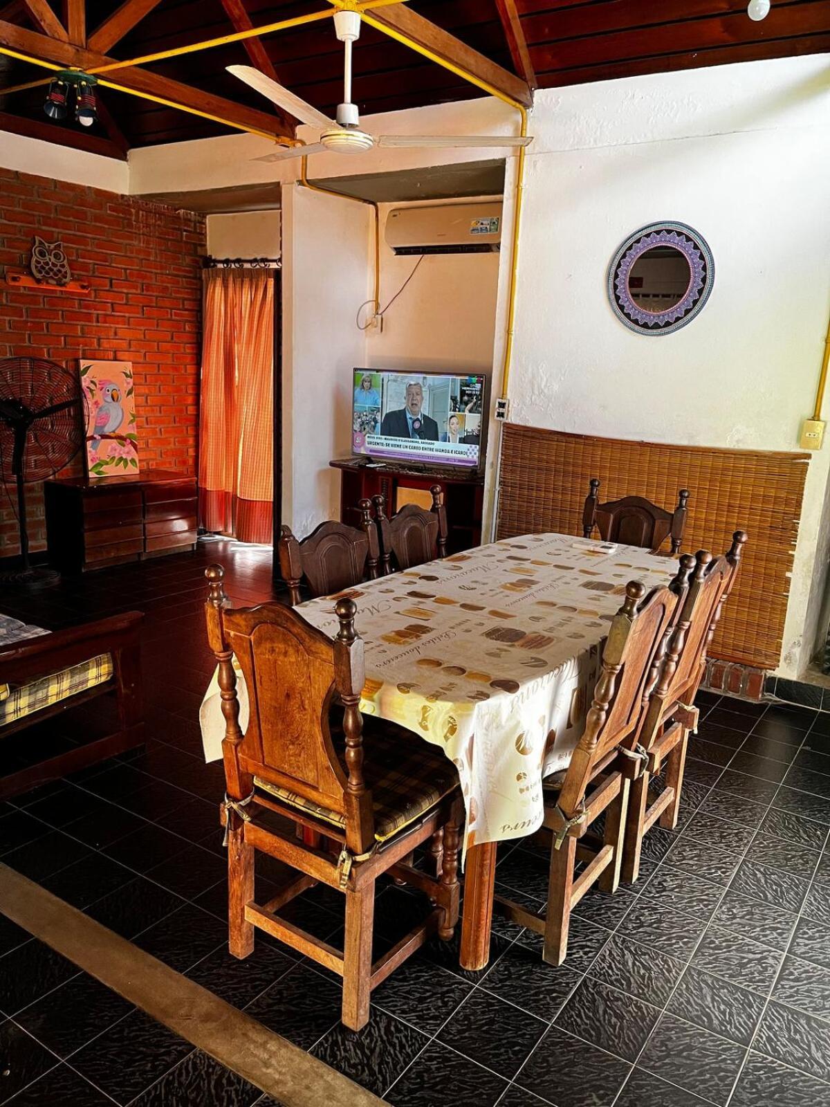 Villa Casa Quinta - Rincon Santa Maria à Ituzaingo  Extérieur photo