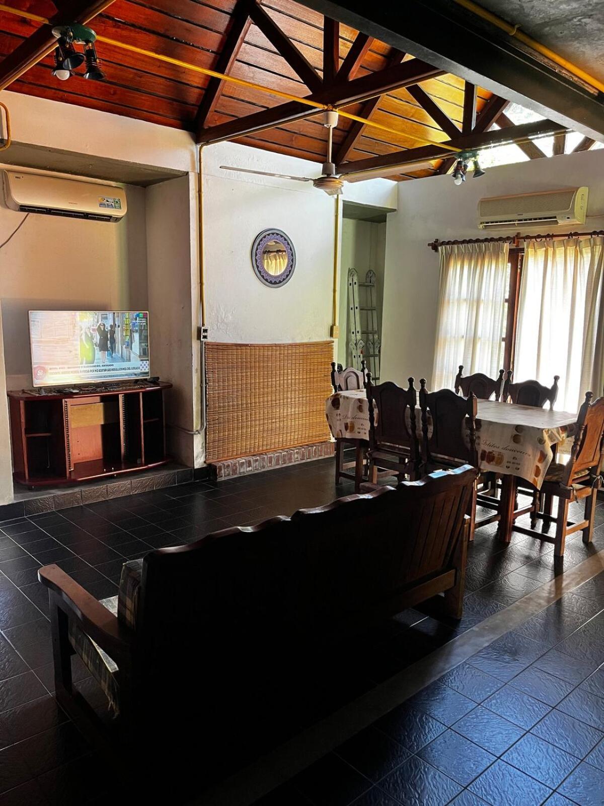 Villa Casa Quinta - Rincon Santa Maria à Ituzaingo  Extérieur photo