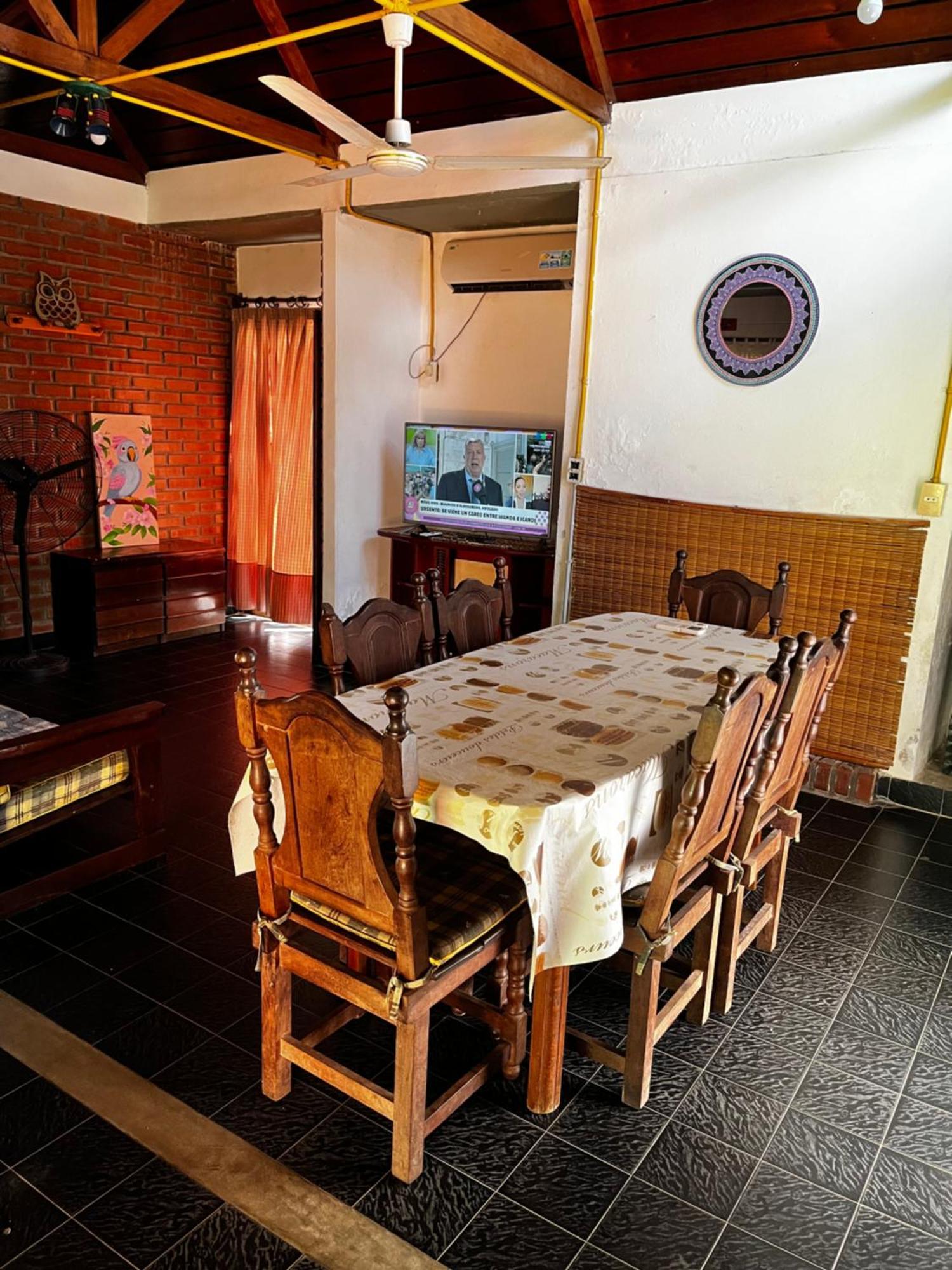 Villa Casa Quinta - Rincon Santa Maria à Ituzaingo  Extérieur photo